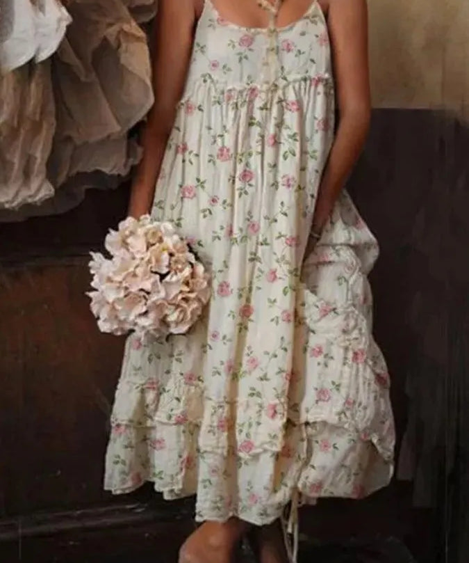 Classic Fit Dress with Court Era Influence