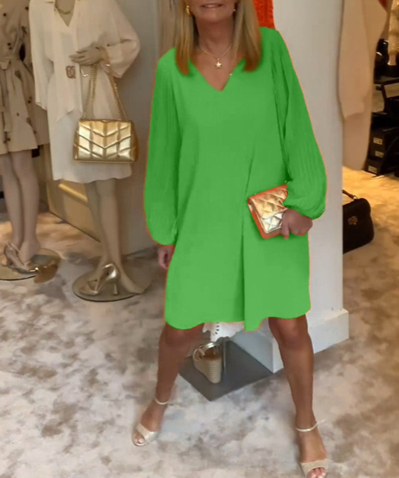 Solid color lantern sleeve V-neck dress