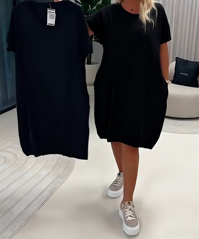 Short Sleeve Round Neck Loose-Fit Dress