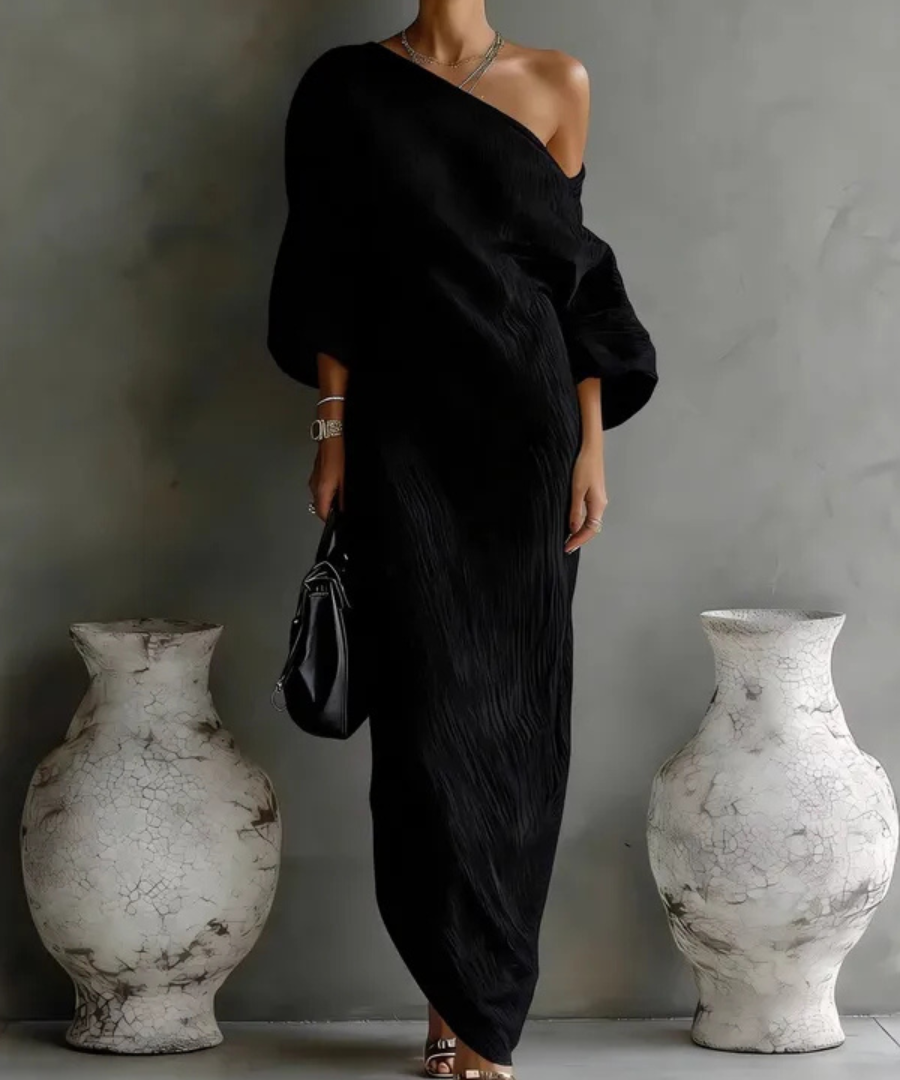 Nelle™ Elegant Maxi Dress