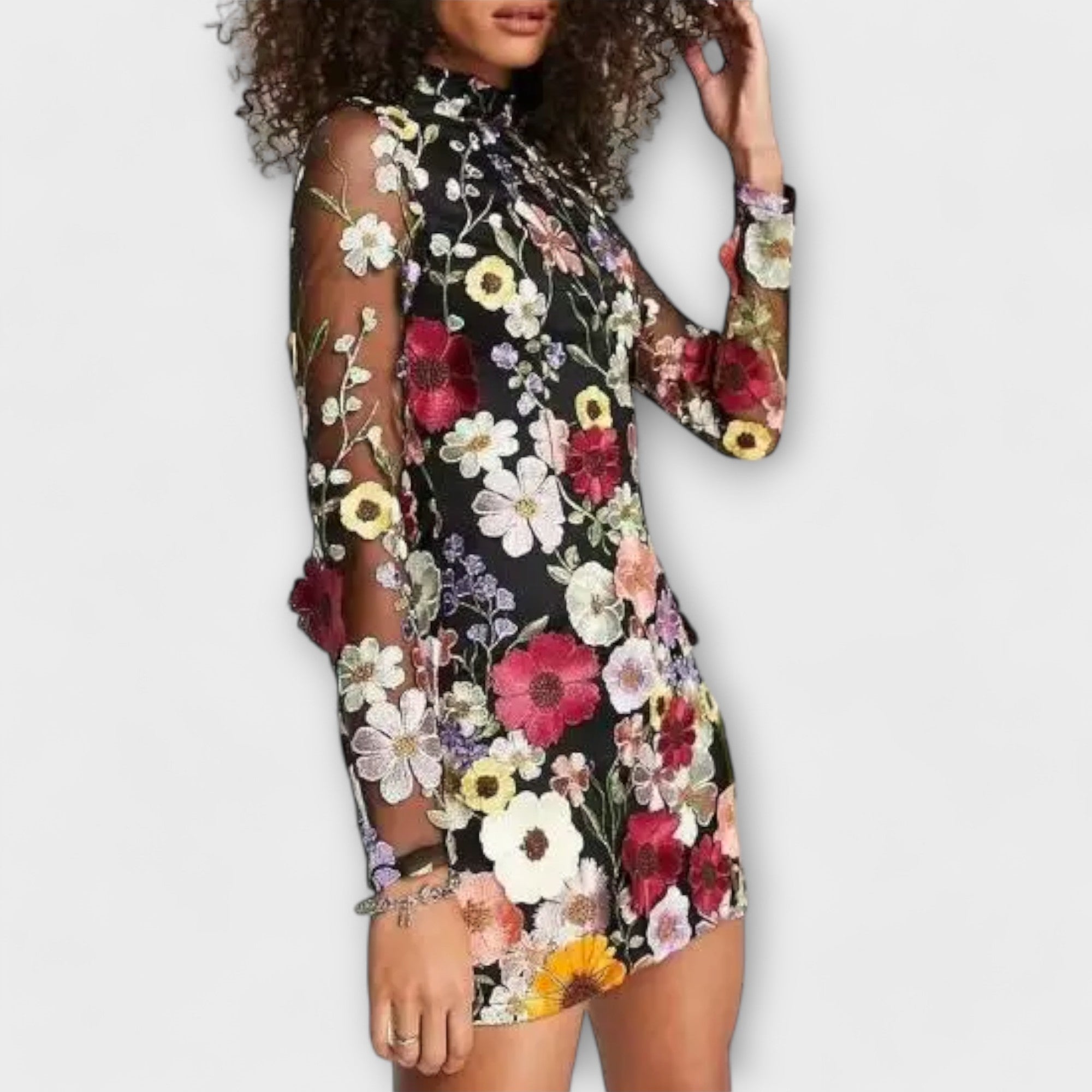Marbela – Sleeveless Dress with Floral Relief