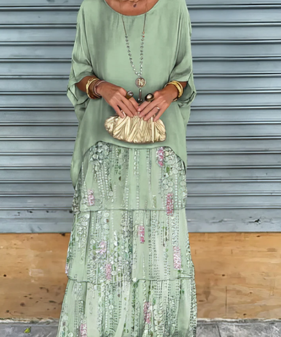 Lara | Elegant Flowing Maxi Dress