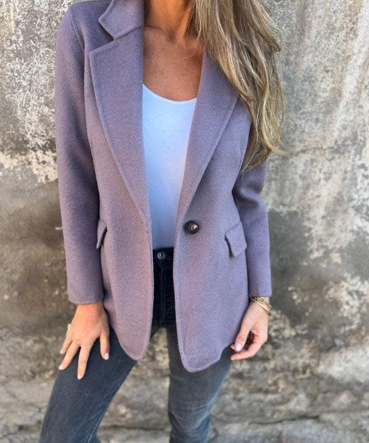 Minimalist Modern Edge Office Blazer